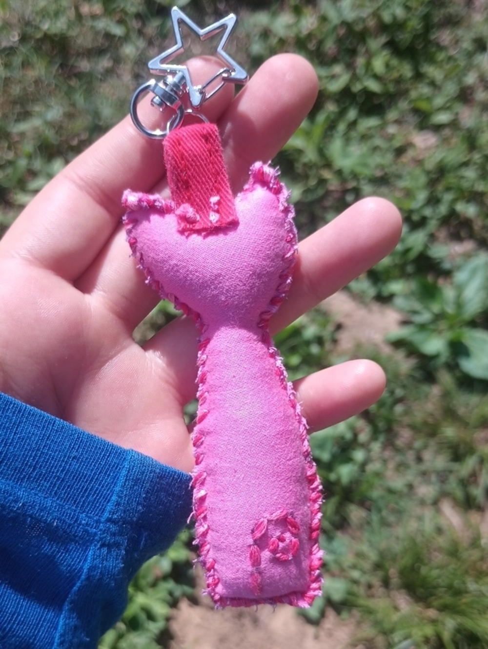 Handcrafted Denim Cat Keychain - Picture 3 of 6